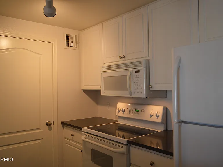 1701 E Colter St #471 — Photo 7