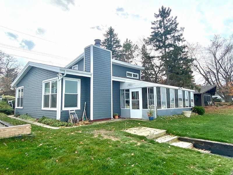 4352 Port Austin Rd, Caseville, MI 48725 Zillow