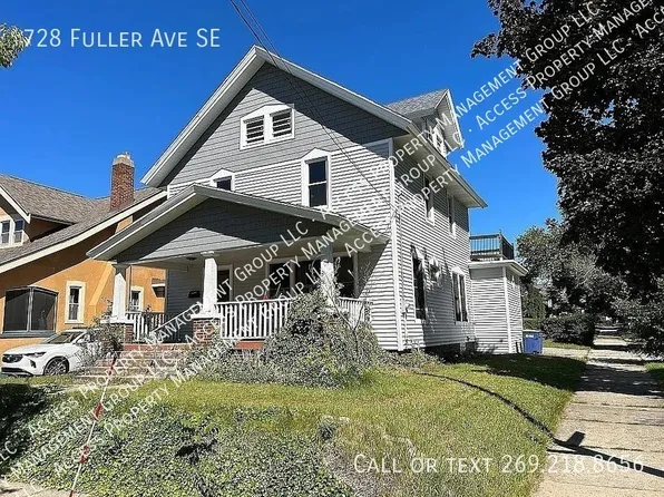 728 Fuller Ave SE, Grand Rapids, MI 49506