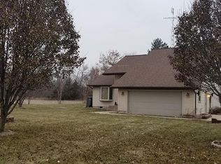 28985 Standley Rd, Defiance, OH 43512