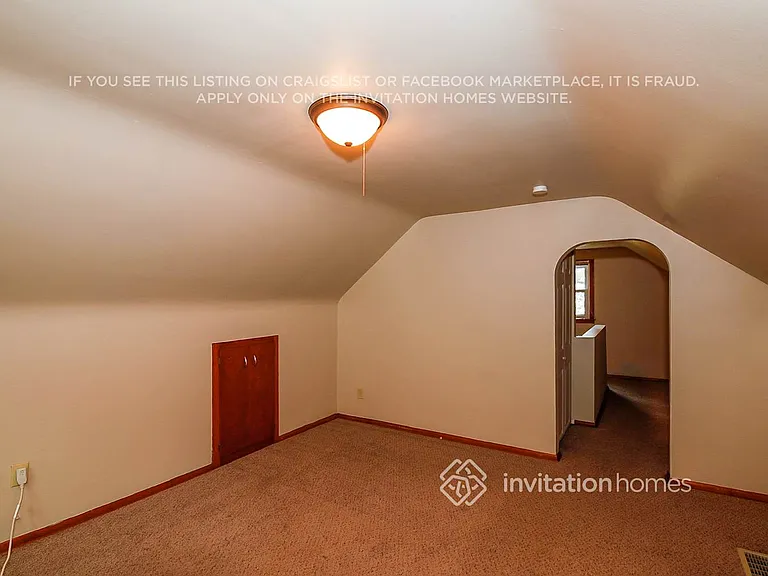 3940 3rd St NE — Photo 12