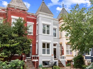 1004 11th St NE, Washington, DC 20002