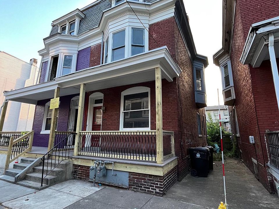 1st image of 2140 Penn St