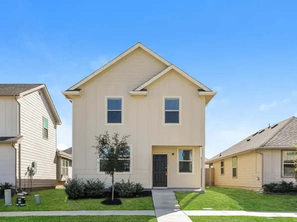 5516 Calm Waters Ct, Fort Worth, TX 76119