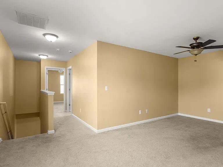 1491 Hyacinthia Ln — Photo 9