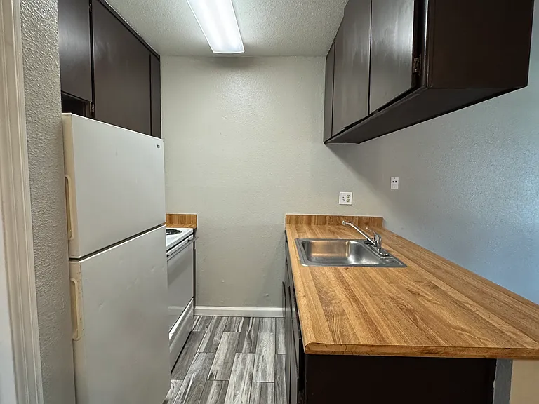 1101 Ramirez St #1 — Photo 5