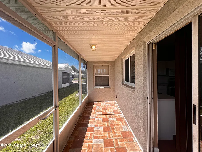 1960 Myrtle Ct NE — Photo 19