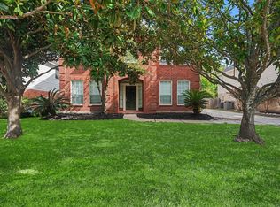 2218 Laurel Oaks Dr, Houston, TX 77014