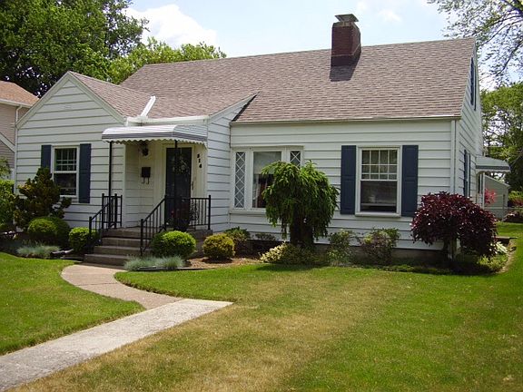 4th image of this home
