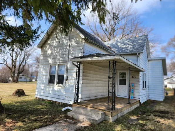 628 W Memorial Dr, Muncie, IN 47302