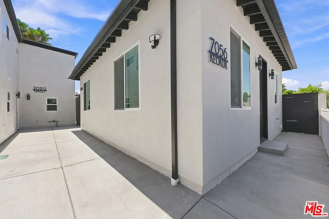 1 bed, 1.0 bath, 530 sqft, $1,990 — Photo 3