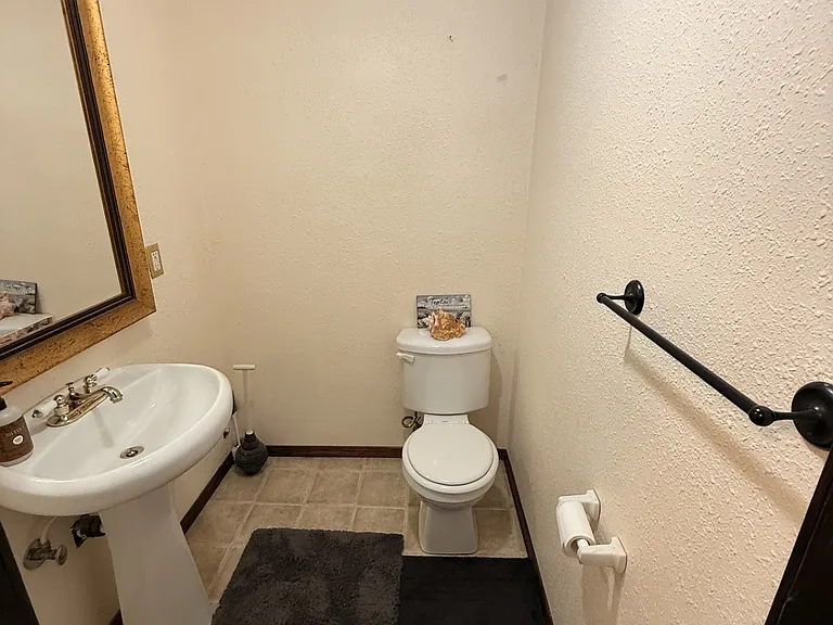 basement bathroom