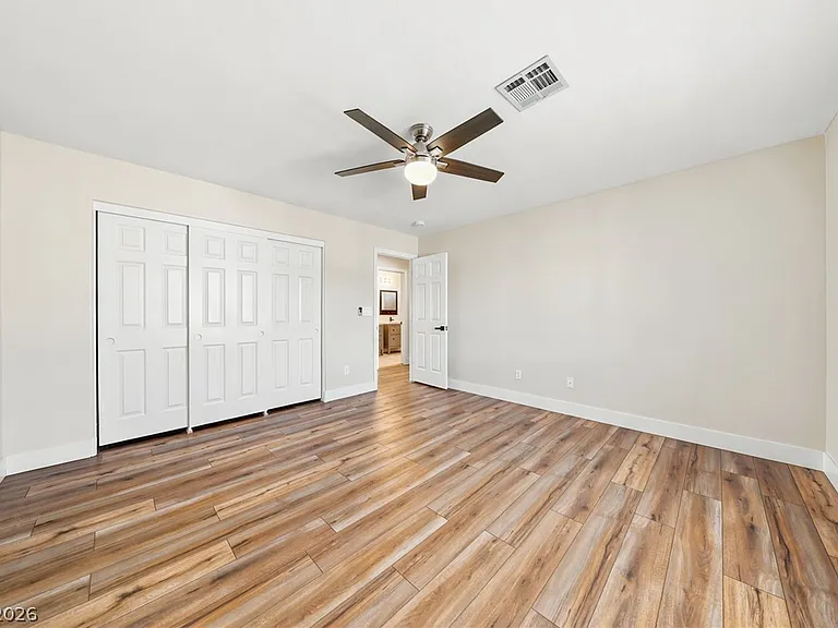 2551 Williamsburg St — Photo 36