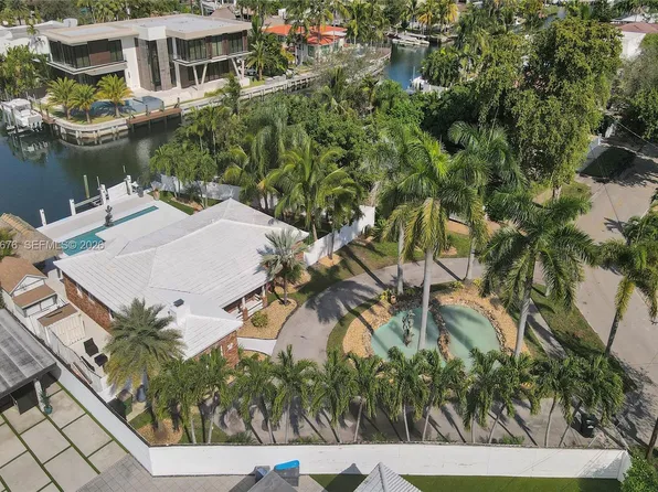 1995 N Hibiscus Dr, North Miami, FL 33181