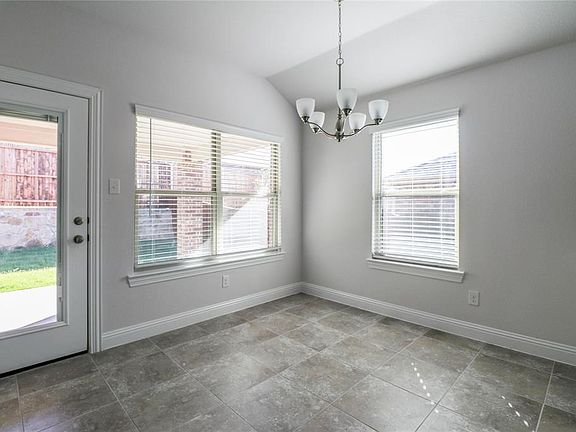 3rd image of 1214 Freestone Dr