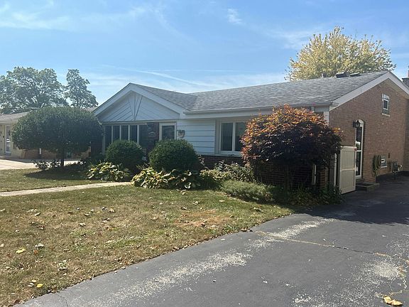 2nd image of 10720 Lavergne Ave
