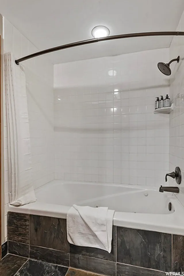 Studio, 445 sqft, $1,495 — Photo 2