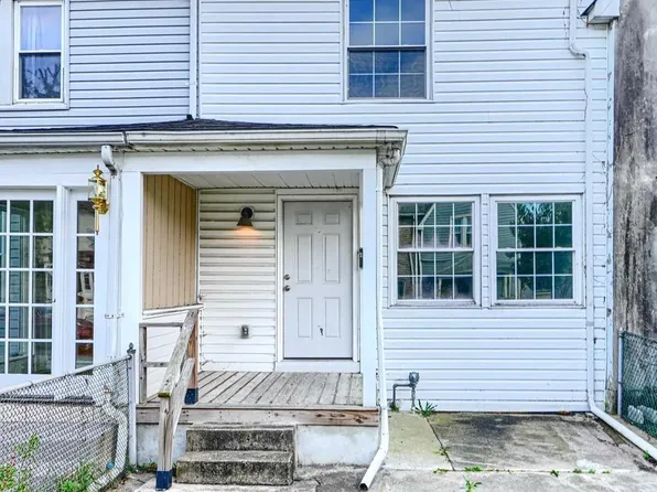 213 Colgate Ave, Baltimore, MD 21222