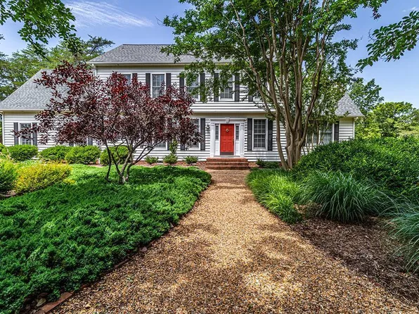 5337 Irvington Rd, White Stone, VA 22578