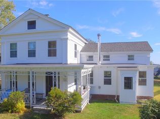 28 Church St, Groton, CT 06340