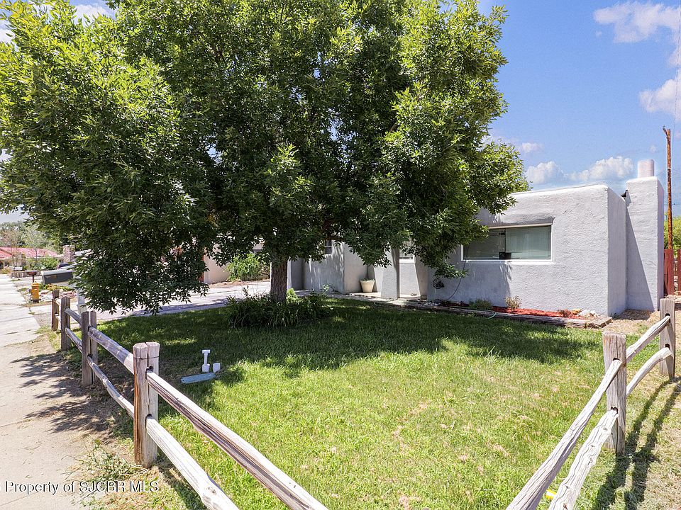 1st image of 225 El Paso Dr