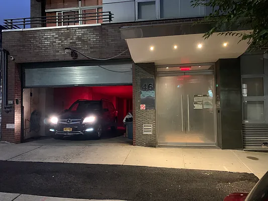 Rented by Owner | media 25