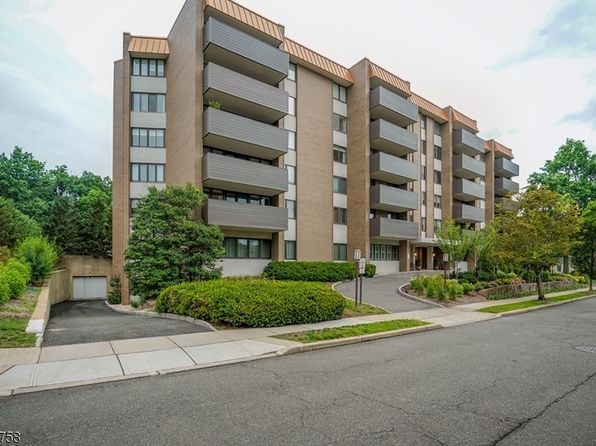 Summit Nj Condos Apartments For Sale 8 Listings Zillow