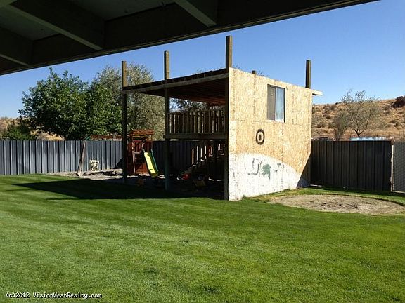 4th image of 4720 Teal Ln