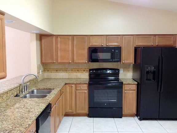 3rd image of 193 Dublin Dr