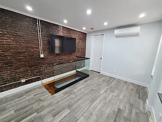 Rented by Bouklis Group