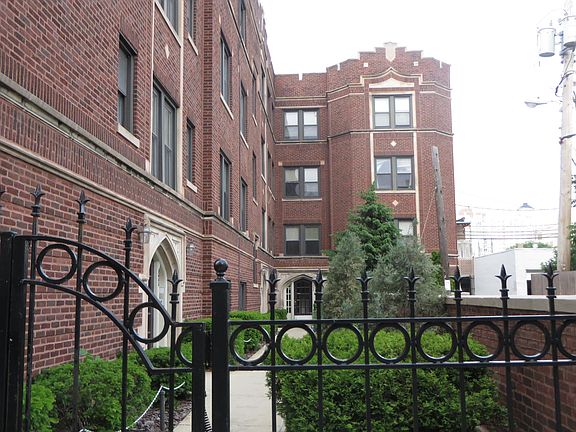 5th image of 5639 N Magnolia Ave #3A