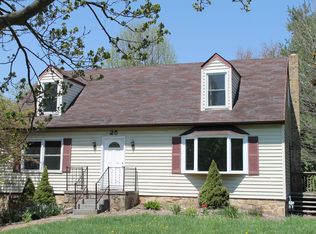 25 Gibson Dr, Christiansburg, VA 24073