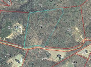 231 Beehive Ln, Mount Airy, NC 27030