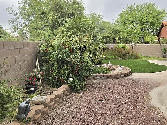 3rd image of 1783 N Wild Hyacinth Dr