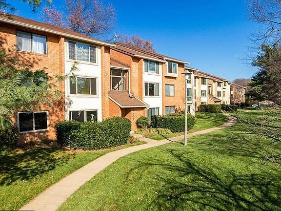 4th image of 10204 Bushman Dr APT 311