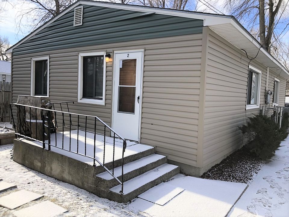 1st image of 939 N 22nd St #2