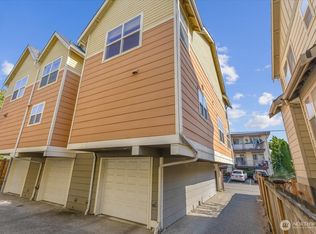 1719 SW Henderson Street, Seattle, WA