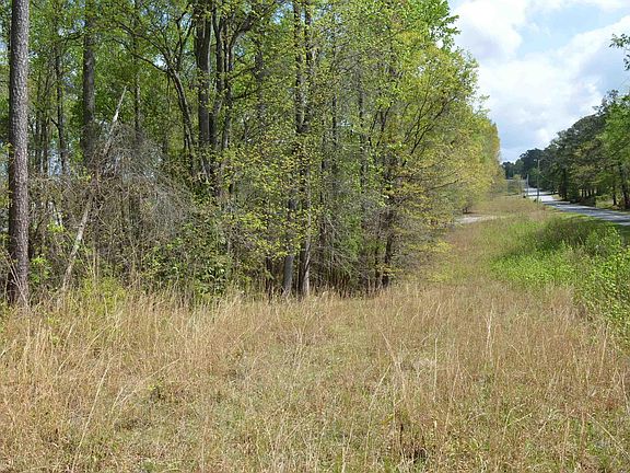 2nd image of 2120 Tickle Hill Rd