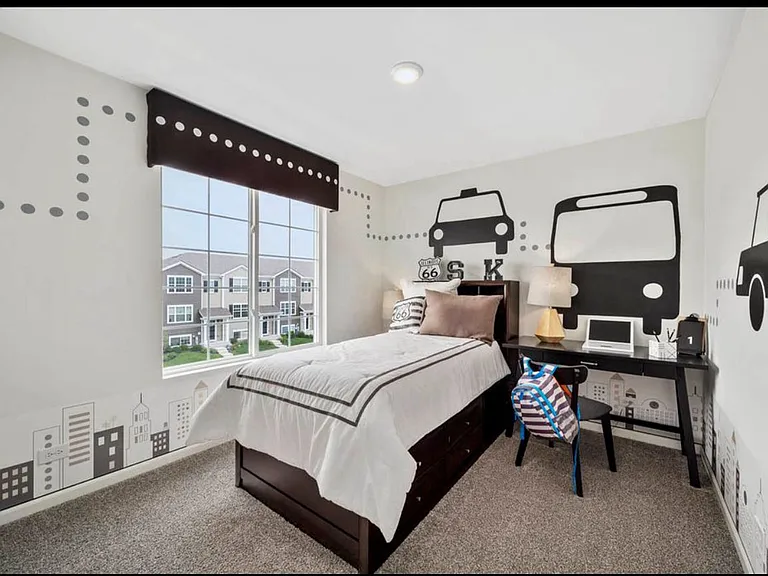 2151 Sassafras Way #A — Photo 4
