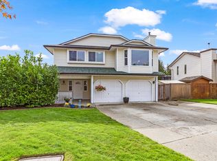 24816 118b Ave, Maple Ridge, BC V4R 1Z2