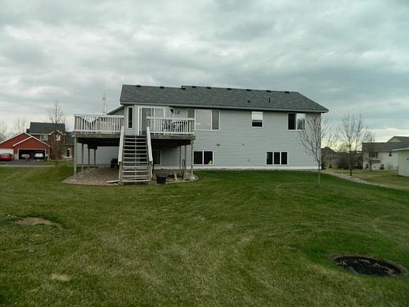 2nd image of 13895 Bluewing Dr