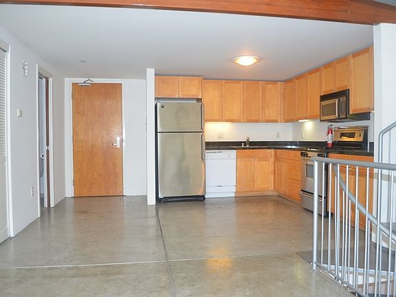5th image of 699 Mississippi St APT 105