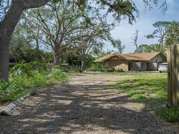 3960 Sunshine Ave, Sarasota, FL 34231