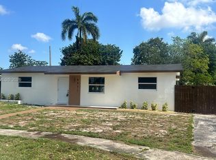 6271 Farragut St, Hollywood, FL 33024