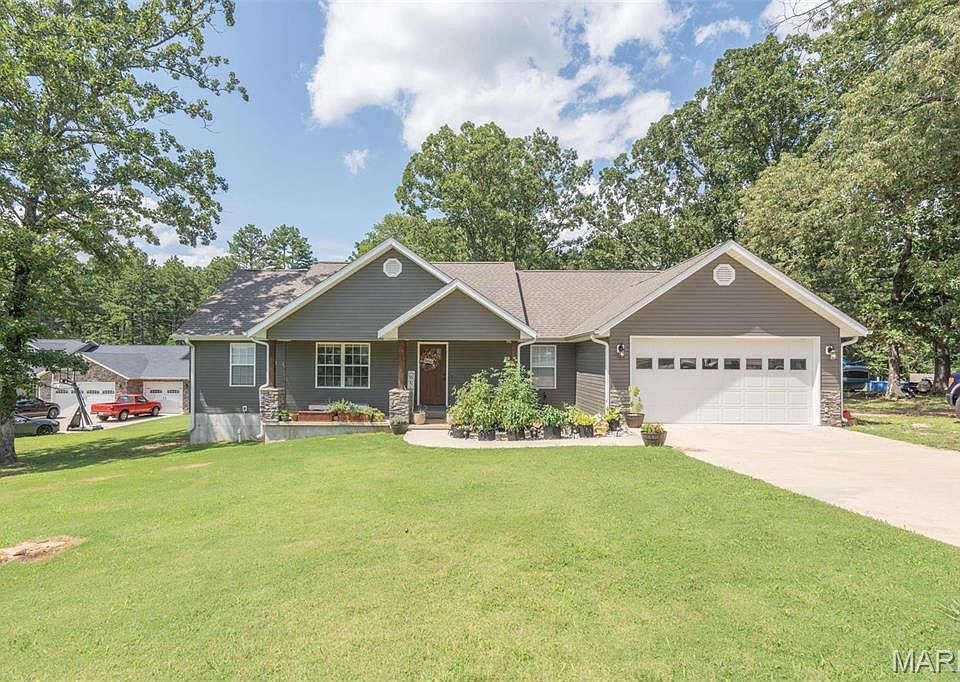 1st image of 389 Christina Ln