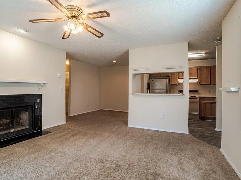 Gable Hill Apartment Homes — Photo 5