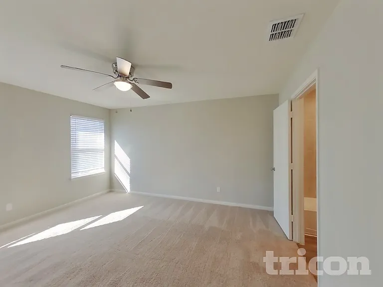 11826 Davalos Ln — Photo 8