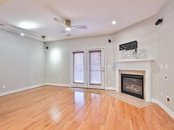 5th image of 915 Sharkey Ln