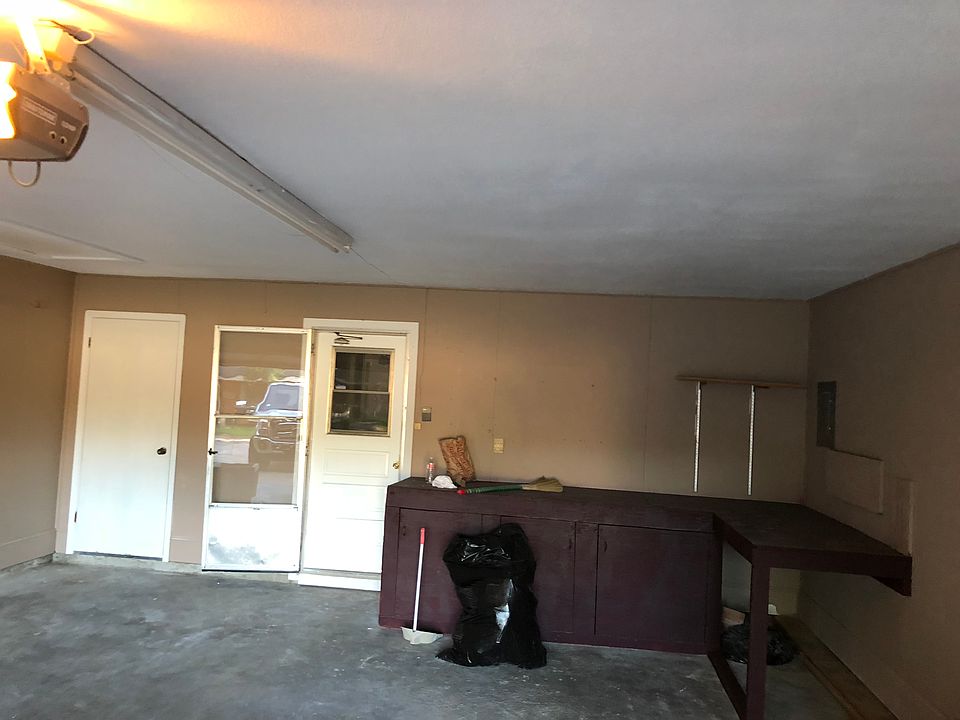 1st image of 3433 Glen Haven Dr