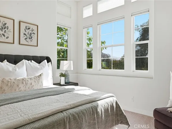 136 Acamar, Irvine, CA 92618